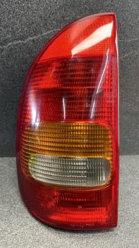 Fanale posteriore principale sinistro (luci)