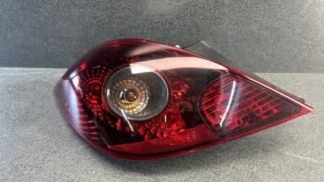 Fanale posteriore principale sinistro (luci)
