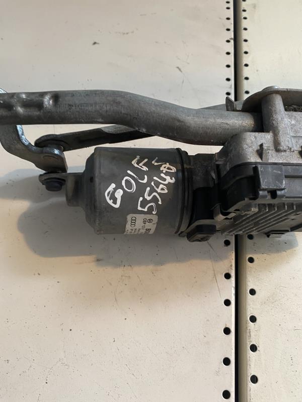 Moteur essuie glace avant