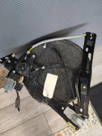 Mecanisme de leve vitre electrique avant droit