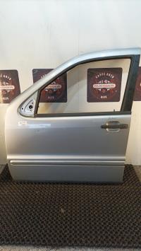 Porte avant gauche