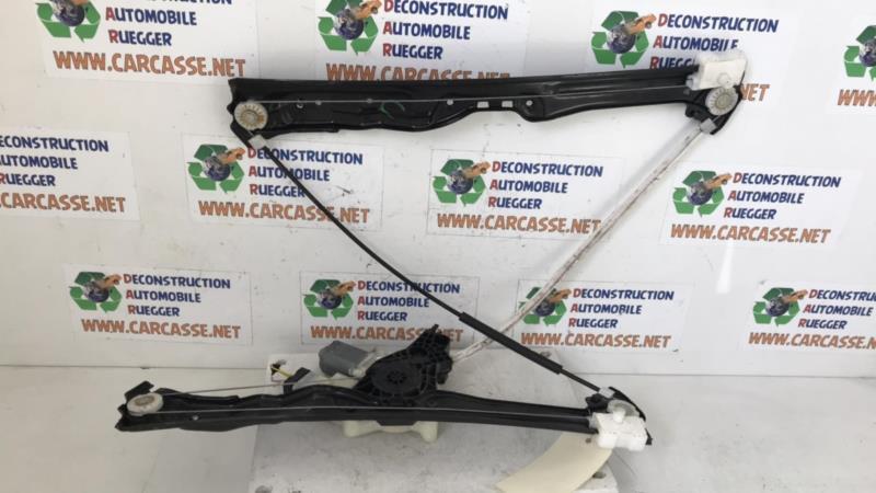 Leve vitre electrique avant droit