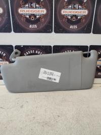 Pare soleil gauche