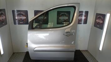 Porte avant gauche