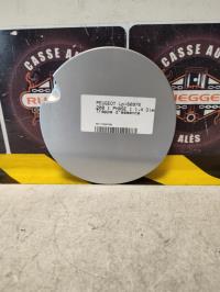 Trappe d'essence