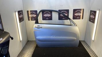 Porte avant droit
