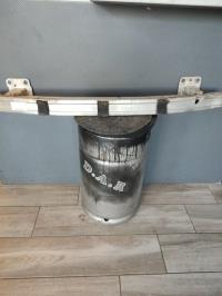 Renfort pare choc avant (traverse)