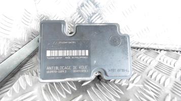 Bloc ABS (freins anti-blocage)