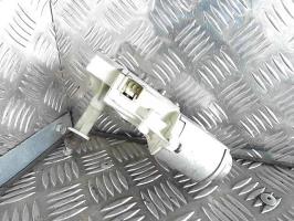 Moteur essuie glace arriere