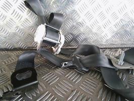 Ceinture arriere droit