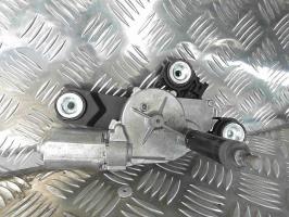 Moteur essuie glace arriere