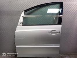 Porte avant gauche