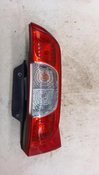 Fanale posteriore principale destro (luci)