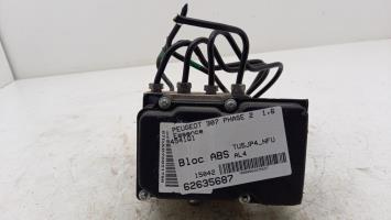 Blocco ABS (antibloccaggio freni)