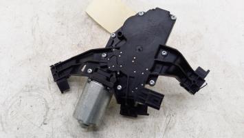 Motor de limpiaparabrisas trasero