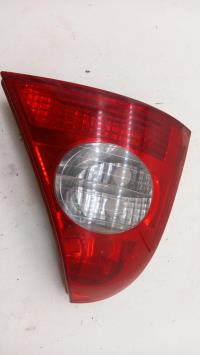 Fanale posteriore principale sinistro (luci)