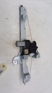 Elevalunas eléctrico delantero izquierdo