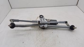Motor de limpiaparabrisas delantero
