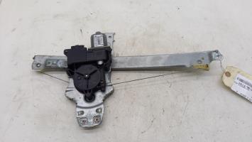 Elevalunas eléctrico trasero izquierdo