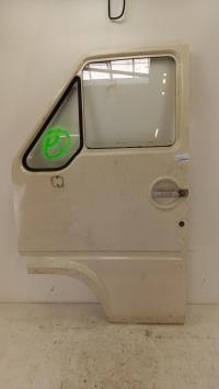 Porte avant gauche