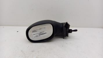 Retrovisor izquierdo