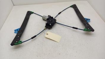 Leve vitre electrique avant droit