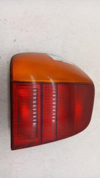 Fanale posteriore principale sinistro (luci)