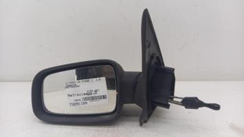 Retrovisor izquierdo