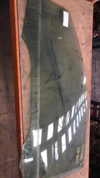 Vitre avant gauche