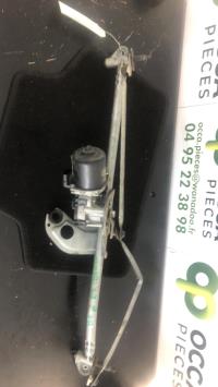 Moteur essuie glace avant