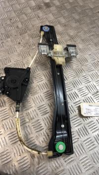 Leve vitre electrique avant gauche