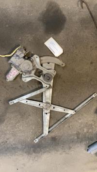 Leve vitre electrique avant gauche