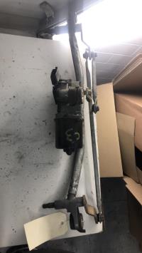Moteur essuie glace avant