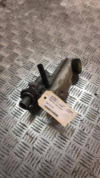 Maitre cylindre (freinage)