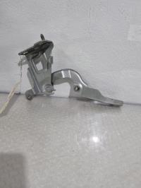 Charniere de capot