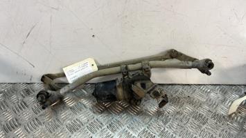 Moteur essuie glace avant