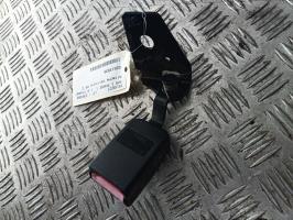 Attache ceinture arriere gauche
