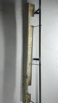 Bas de caisse gauche
