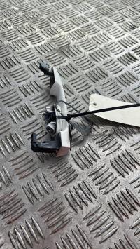 Poignee porte avant droit