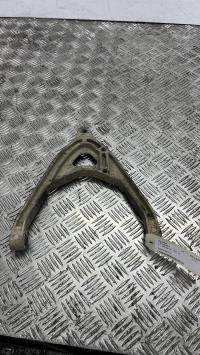 Triangle avant droit