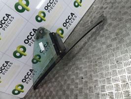 Custode avant droit (porte)