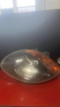 Optique avant principal gauche (feux)(phare)