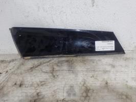 Baguette d'aile arrière droite