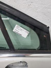 Custode avant droit (porte)