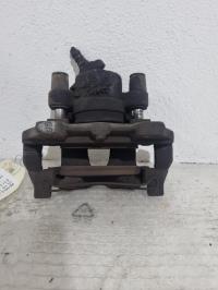 Etrier avant gauche (freinage)