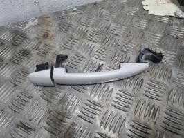 Poignee porte arriere droit