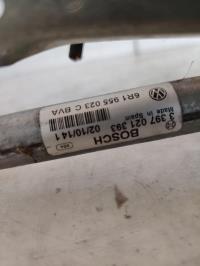 Moteur essuie glace avant