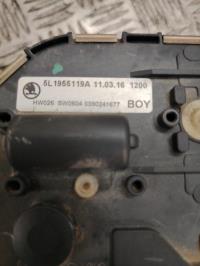 Moteur essuie glace avant