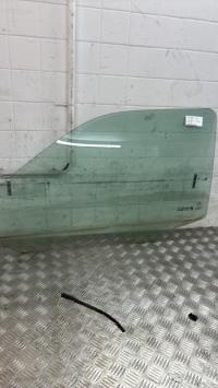 Vitre avant gauche