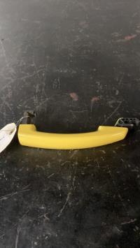 Poignee porte avant gauche